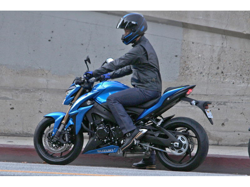 Suzuki set to launch GSX-S1000 and F models, Suzuki Bike ...